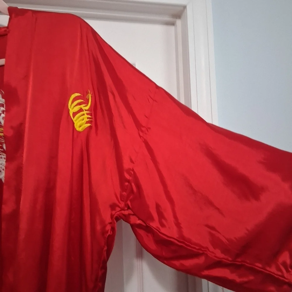 Vintage Red Dragon Kimono Robe Embroidery And Waist Tie
